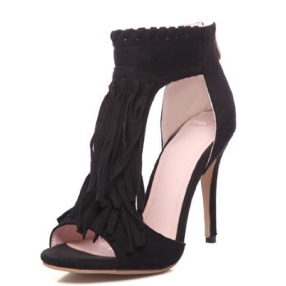 🍍 Fringe Tasseled Heels - Picture 5 of 8